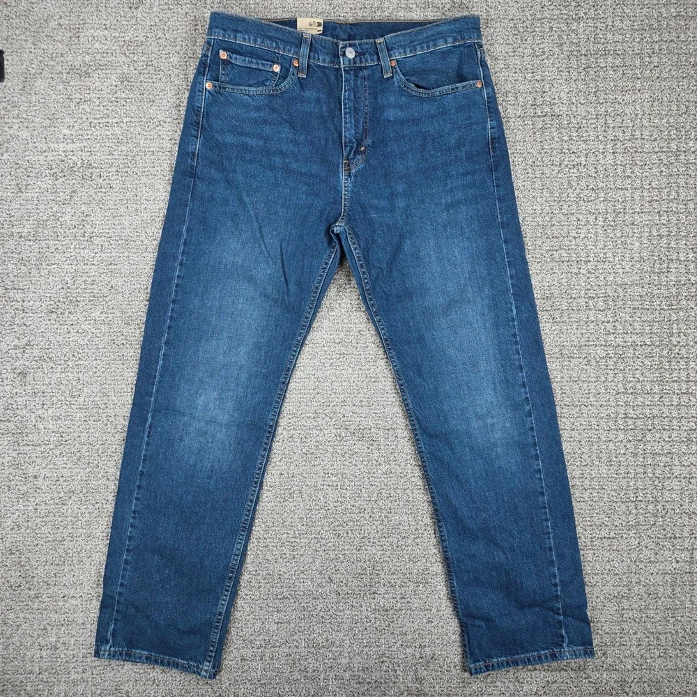 Levis 505 Regular Fit Jeans Mens 33x30 Blue Denim Straight Leg NWT Medium Wash